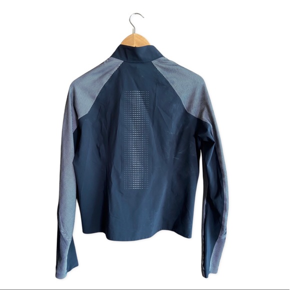 Nike black sports jacket, sizeS - Picture 2 of 4